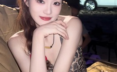 美女日系裸妆照片